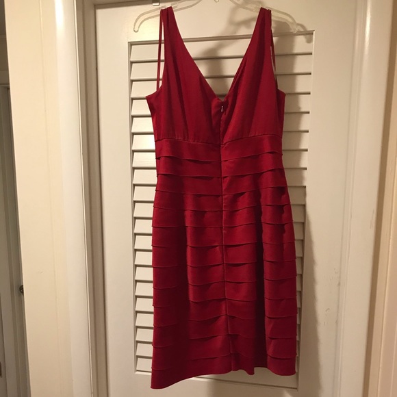 Red Dress - Picture 3 of 4